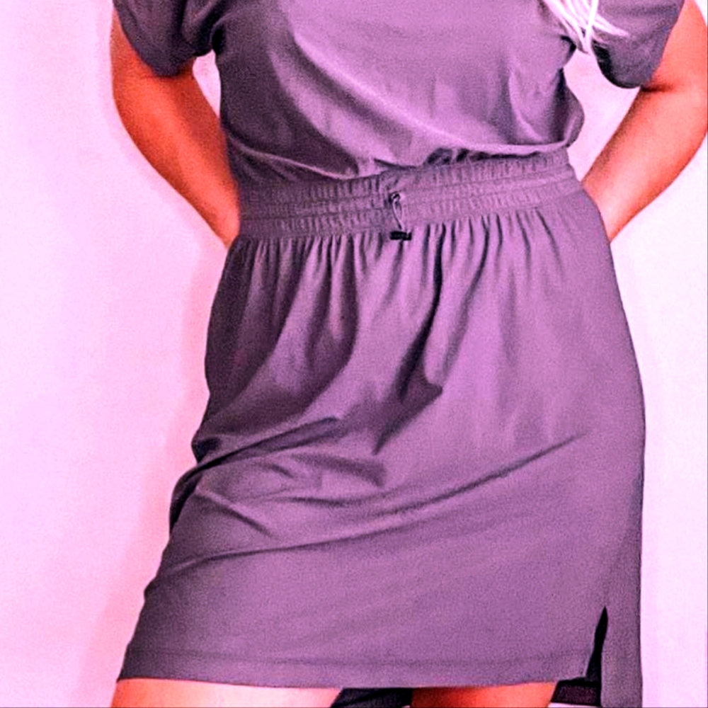 Lululemon purple/grey cinch waist dress size 10 runs more like an 8 imo!